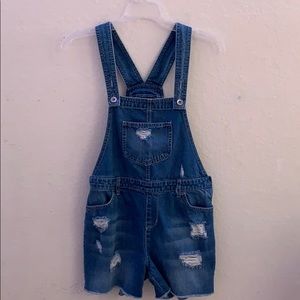 Overall shorts